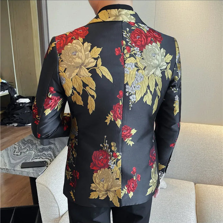 Men's suit jacket is fashionable, cool and versatile. It is a business casual and trendy embroidered suit jacket and suit jacket