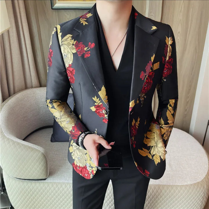 Men's suit jacket is fashionable, cool and versatile. It is a business casual and trendy embroidered suit jacket and suit jacket