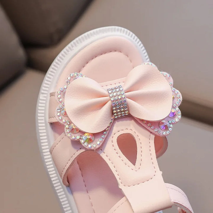 Kid Shoe Girl Soft Soles Casual Shoe Fashionable Princess Shoes New Water Diamond Beach Shoes Bow Shaped Girl Sandals Sandálias