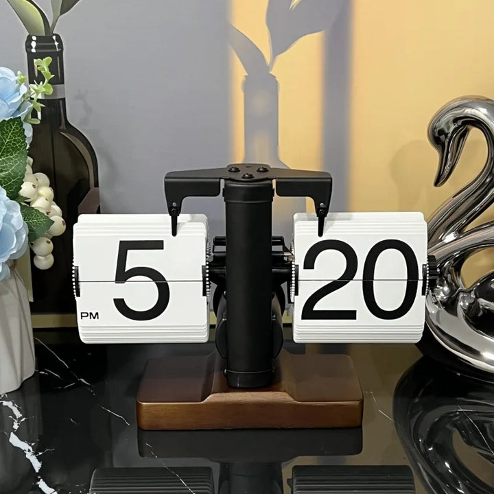 Table Clock Mechanical Automatic Page Turning Clock Retro Decoration Living Room Bedroom Office Desktop Decoration