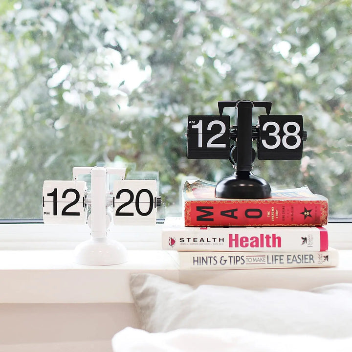 Table Clock Mechanical Automatic Page Turning Clock Retro Decoration Living Room Bedroom Office Desktop Decoration