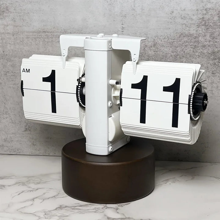 Table Clock Mechanical Automatic Page Turning Clock Retro Decoration Living Room Bedroom Office Desktop Decoration