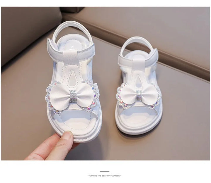 Kid Shoe Girl Soft Soles Casual Shoe Fashionable Princess Shoes New Water Diamond Beach Shoes Bow Shaped Girl Sandals Sandálias