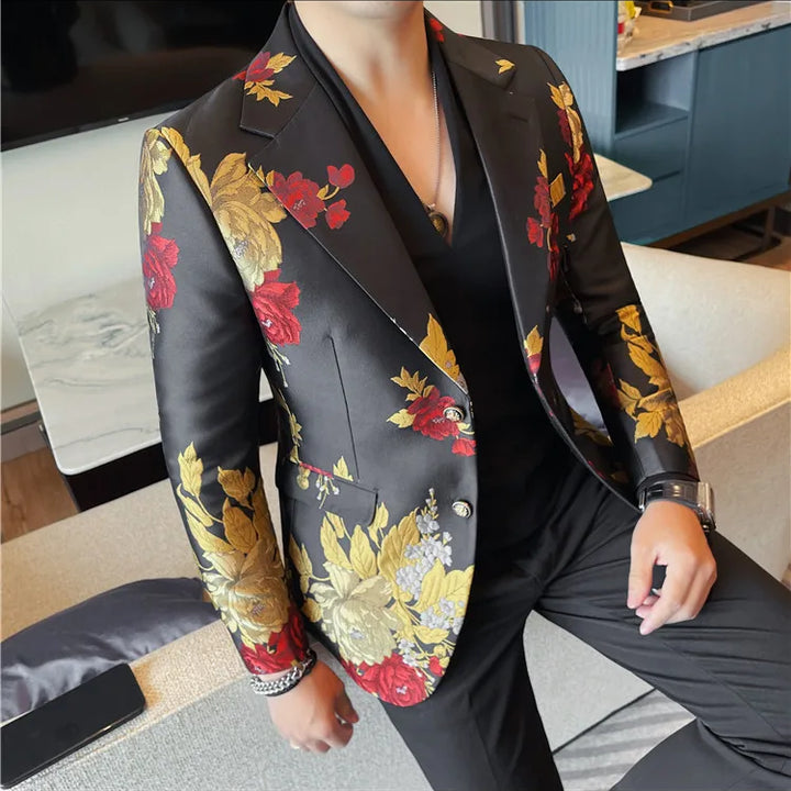Men's suit jacket is fashionable, cool and versatile. It is a business casual and trendy embroidered suit jacket and suit jacket