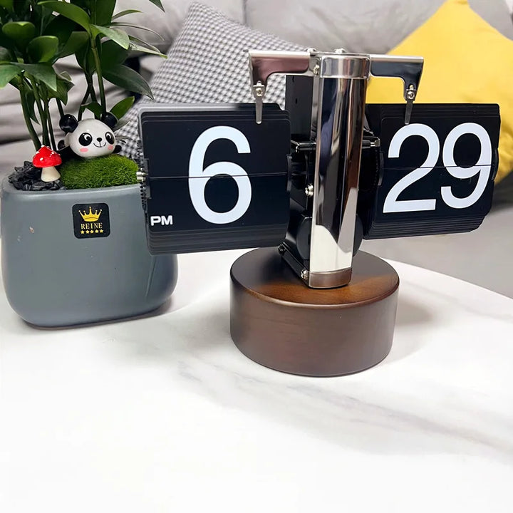 Table Clock Mechanical Automatic Page Turning Clock Retro Decoration Living Room Bedroom Office Desktop Decoration