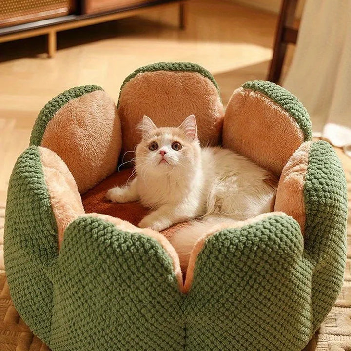 Petal Shaped Pet Bed, Plush Round Dog & Cat Cushion Mat with Knitted Texture, Ultra Soft Warm Nest for Kittens Puppies in Winter