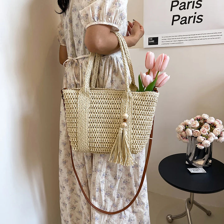 Summer Straw Bag Women Large Capacity  Shoulder Messenger Bags Handmade Woven Handbag Bohemia Vacation Rattan Beach Purse 2024