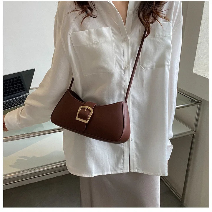 Bolsa de ombro feminina cor sólida popular pequeno saco tendência verão 2025 nova moda crossbody saco textura ombro axilas saco