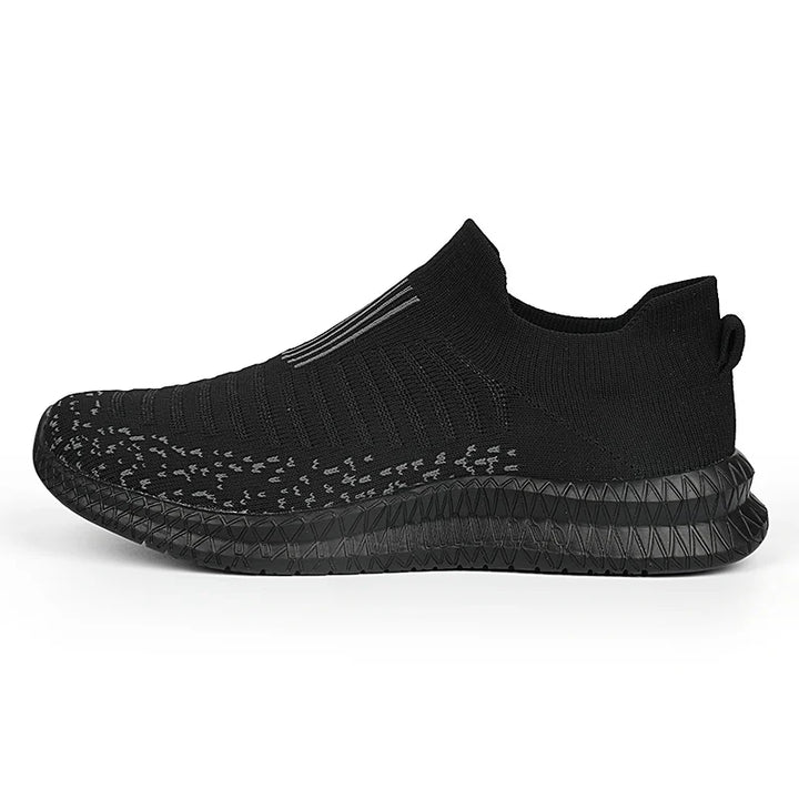 A Lazy Man Wears Flat Walking Shoes on One Foot Breathable Sneakers Fashion Comfortable Casual Shoe Masculin Zapatillas Hombre