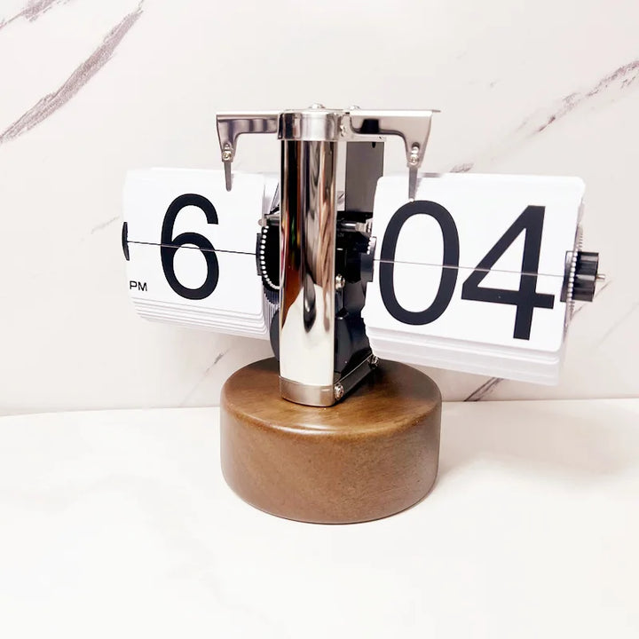 Table Clock Mechanical Automatic Page Turning Clock Retro Decoration Living Room Bedroom Office Desktop Decoration