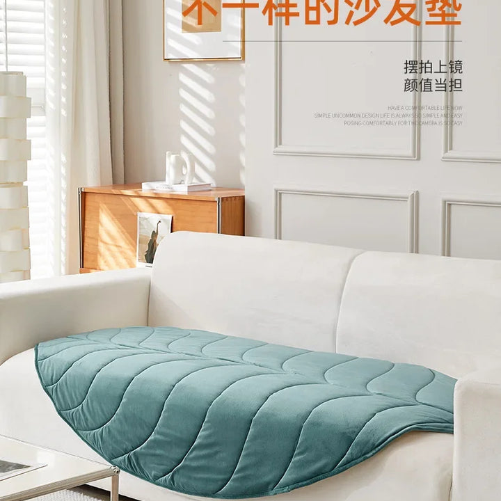 Pet Sleeping Mat Leaf-shaped Autumn and Winter Thickened Cat and Dog Mat Ins Wind Crawling Mat Game Cama Para Perro