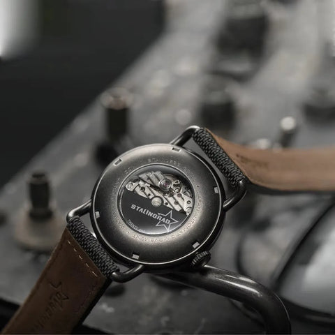 2025 New Adventure Ready 42mm Men's Watch 8215 Movement 316L Steel Crystal Luminous Markers 100M Waterproof Timepiece watch for