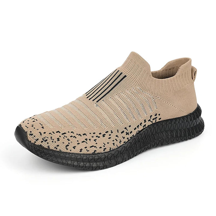 A Lazy Man Wears Flat Walking Shoes on One Foot Breathable Sneakers Fashion Comfortable Casual Shoe Masculin Zapatillas Hombre
