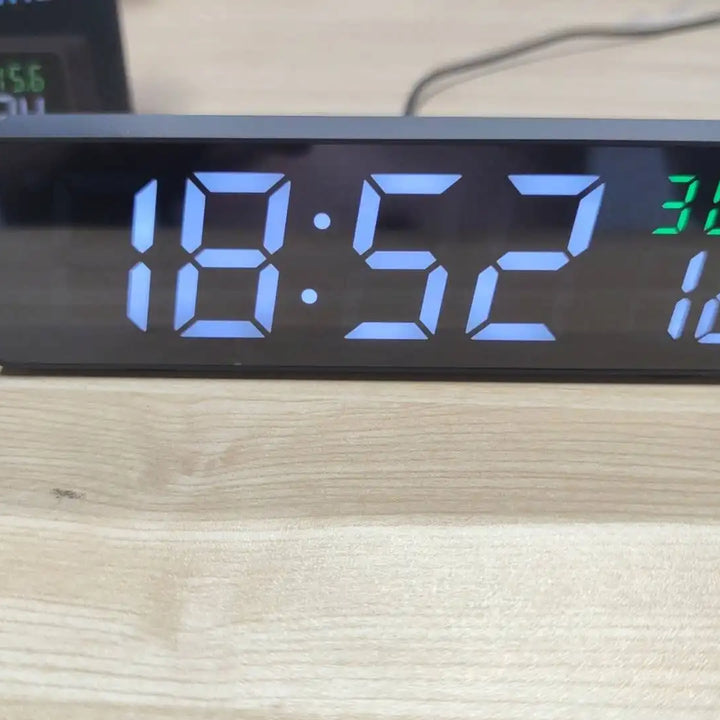 Network timing wifi clock High precision atomic clock Milliseconds display Holiday alarm clock OTA