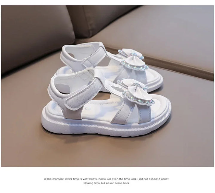 Kid Shoe Girl Soft Soles Casual Shoe Fashionable Princess Shoes New Water Diamond Beach Shoes Bow Shaped Girl Sandals Sandálias