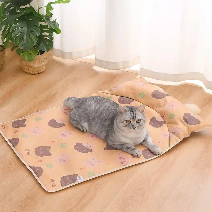 Cute Cartoon Pattern Cooling Pet Mat Ice Silk Breathable Anti-Slip Pet Pad Washable Scratch Resistant Dog Mat Summer Use