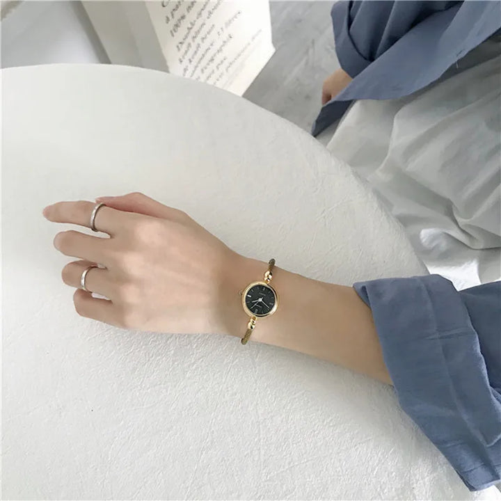Women's Fashion Exquisite Roma Retro Watches Elegant Ladies Design Small Wristwatches Vintage Stainless Steel Female Dress Watch