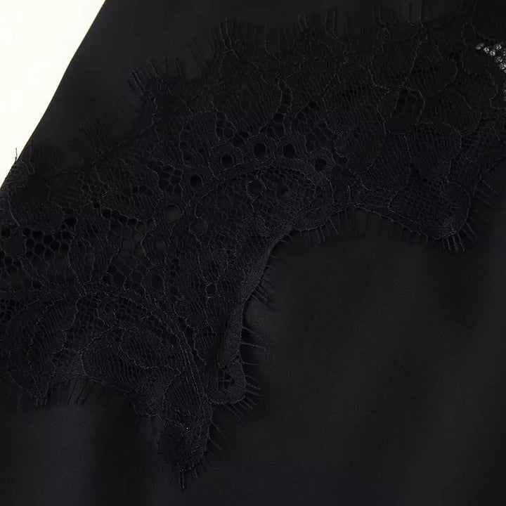 Women's Chic V-neck Lace Spliced Slim Top Sleeveless Backless Hollow out Asymmetrical Hem Sexy Sling Top